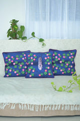 White tiger moves slowly in a lotus pond 🌼