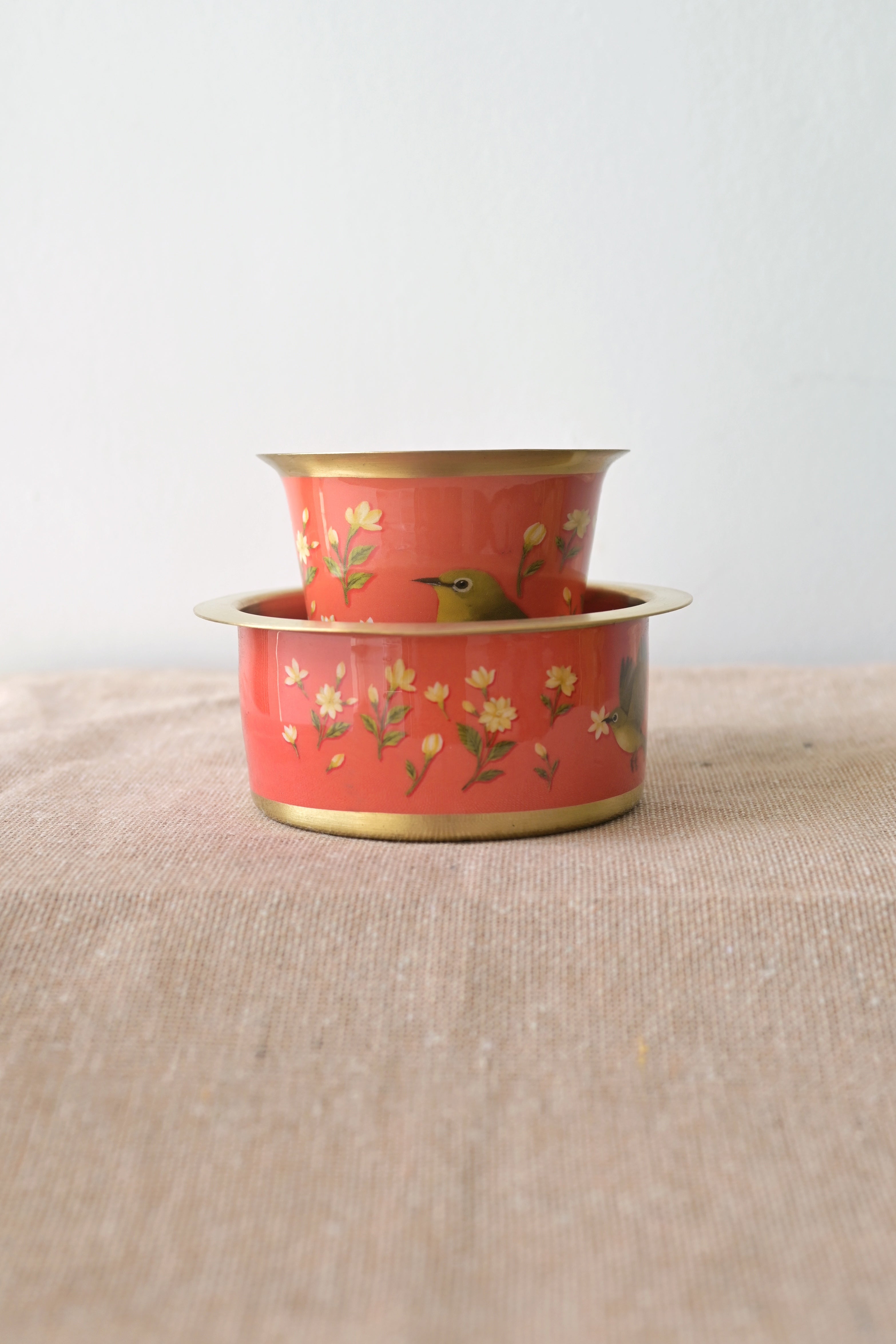 Following the fragrance of jasmine (set of two) 🌼