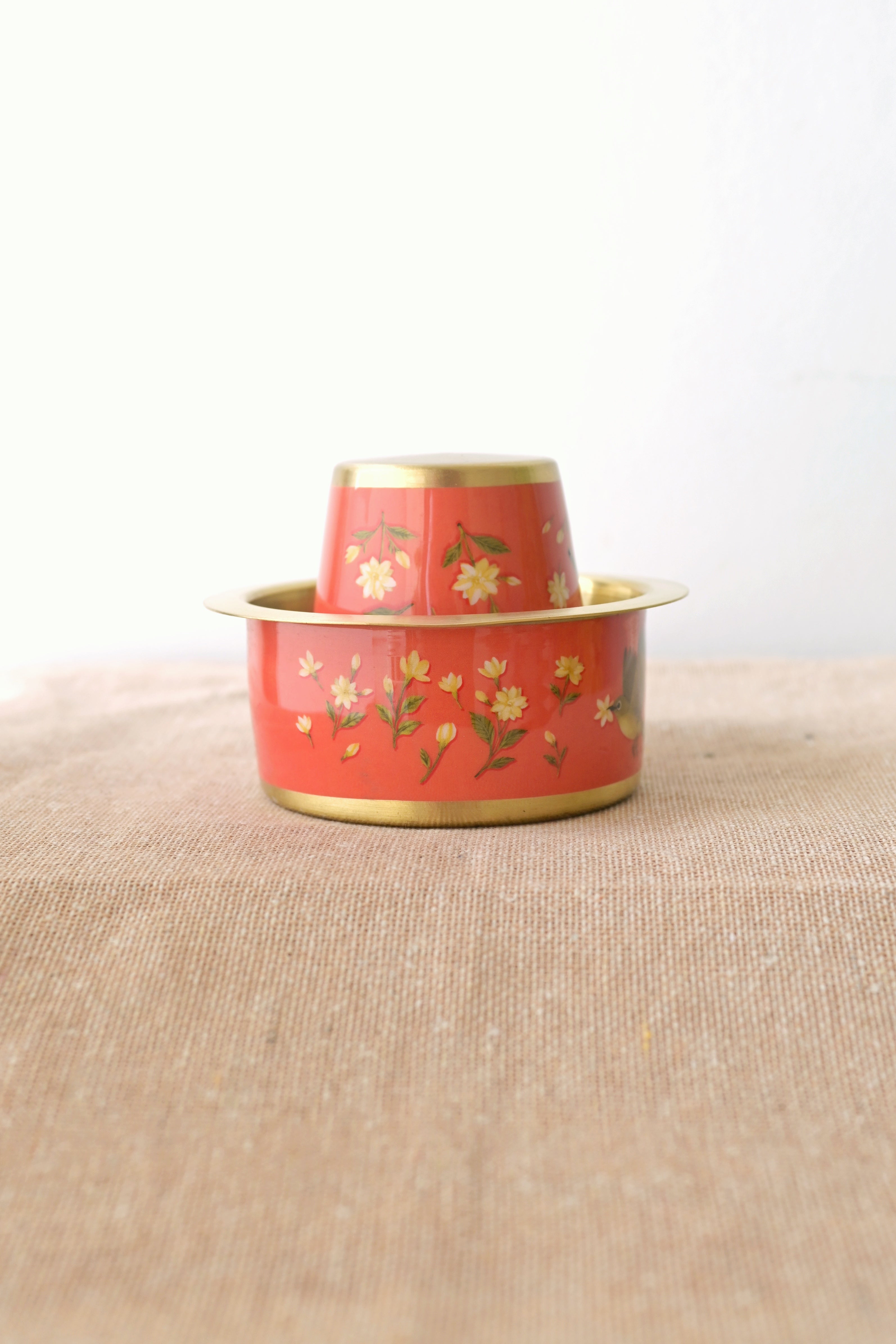 Following the fragrance of jasmine (set of two) 🌼