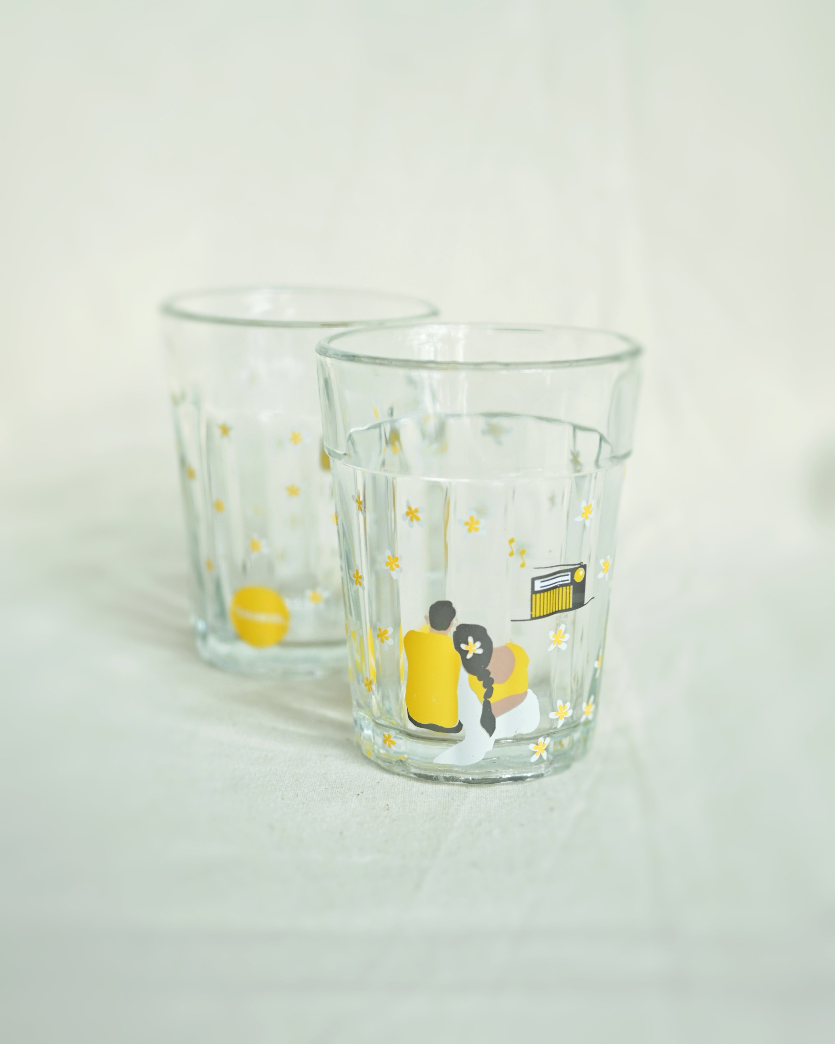 Love melodies with Frangipani (set of two) Crystal Glass